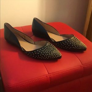 Cute gold stud flats